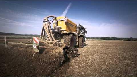 Embedded thumbnail for Claas Xerion - Saddle Trac 4000